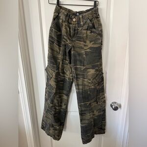 Urban Outfitters Camouflage Women Jeans